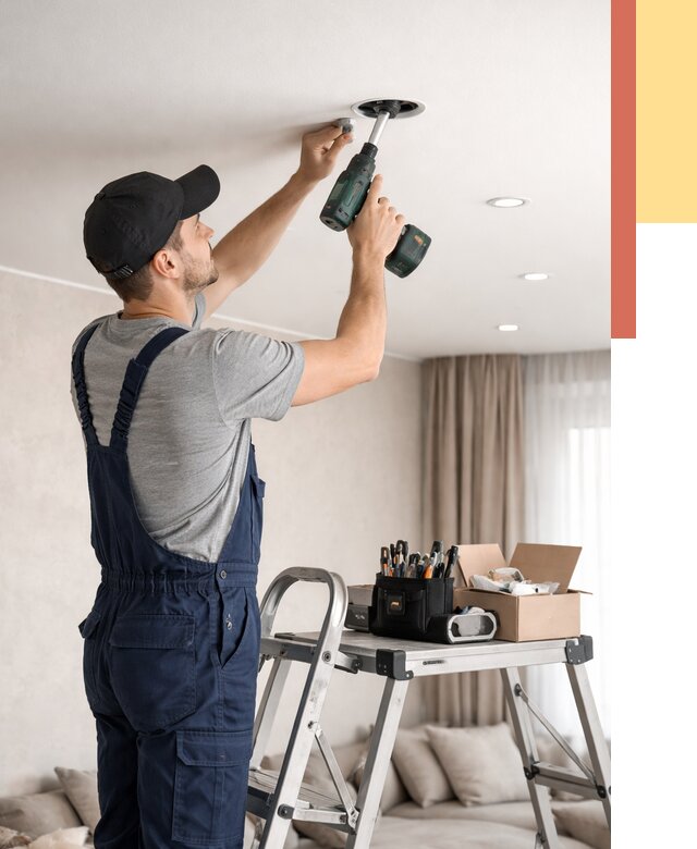 Установка и монтаж точечных светильников в натяжной потолок в Вольске от 1823 руб. | ОТДЕЛОЧНИК-Вль