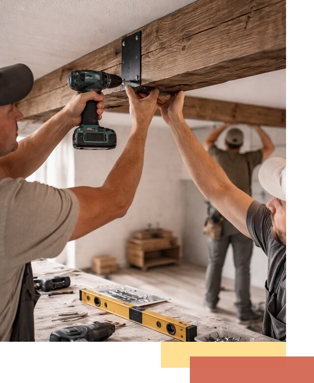 Монтаж декоративных потолочных балок в Вольске